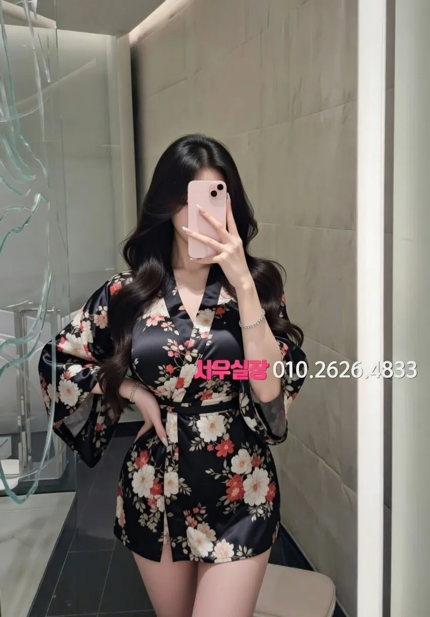 서현 셔츠룸 프리미엄 라인업 6번 프로필