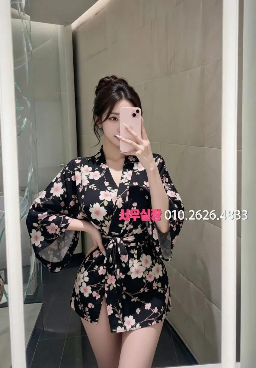 서현 쓰리노 프리미엄 라인업 19번 프로필