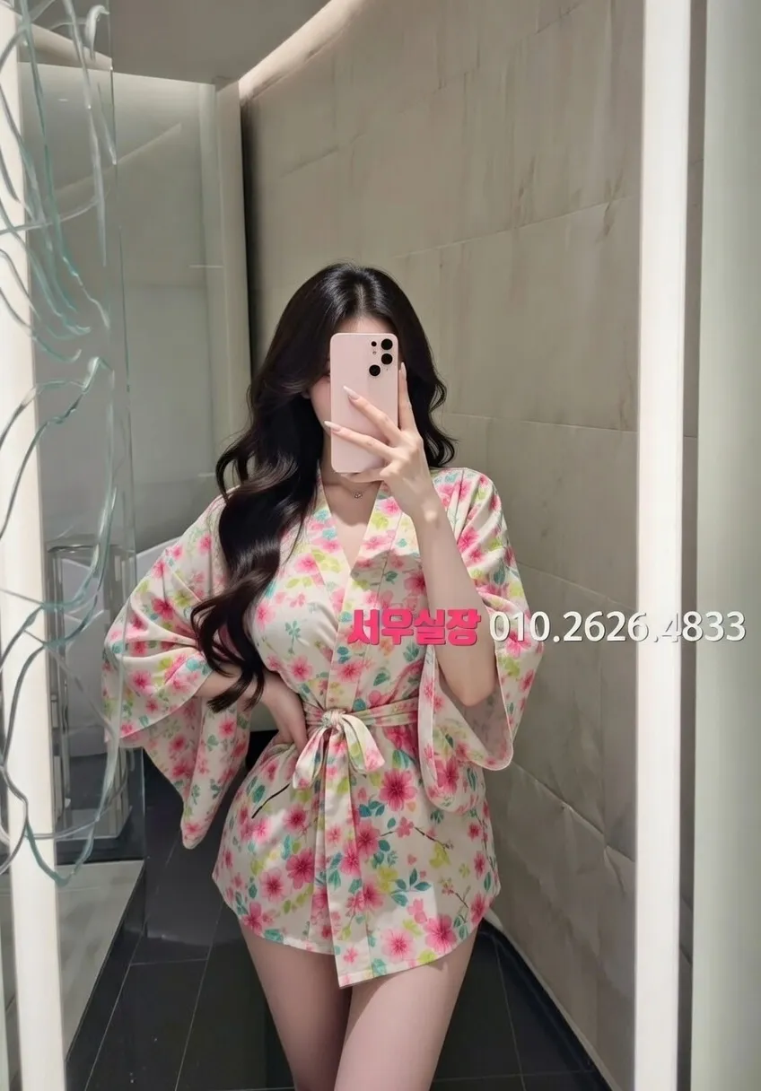 서현 쓰리노 프리미엄 라인업 27번 프로필